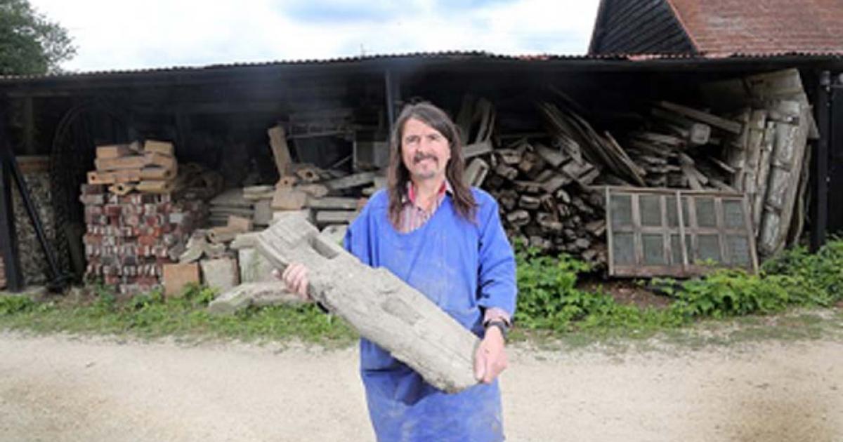 15th-Century Medieval Home Comes Flat-Packed!