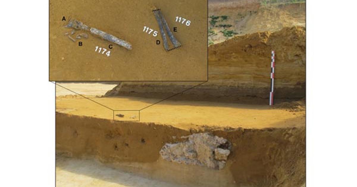 200,000-year-old Neanderthal remains in Tourville-la-Rivière in France