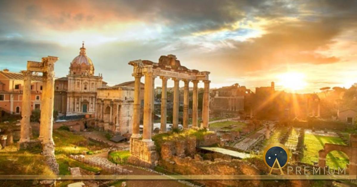 Roman Forum. Ruins of Roman Forum in Rome, Italy during sunrise. (twindesigner / Adobe Stock)