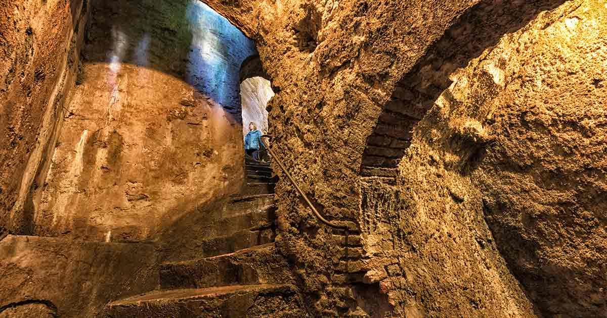 The secret staircase at la Casa del Rey Moro in Ronda. Source: Ingo Bartussek / Adobe Stock