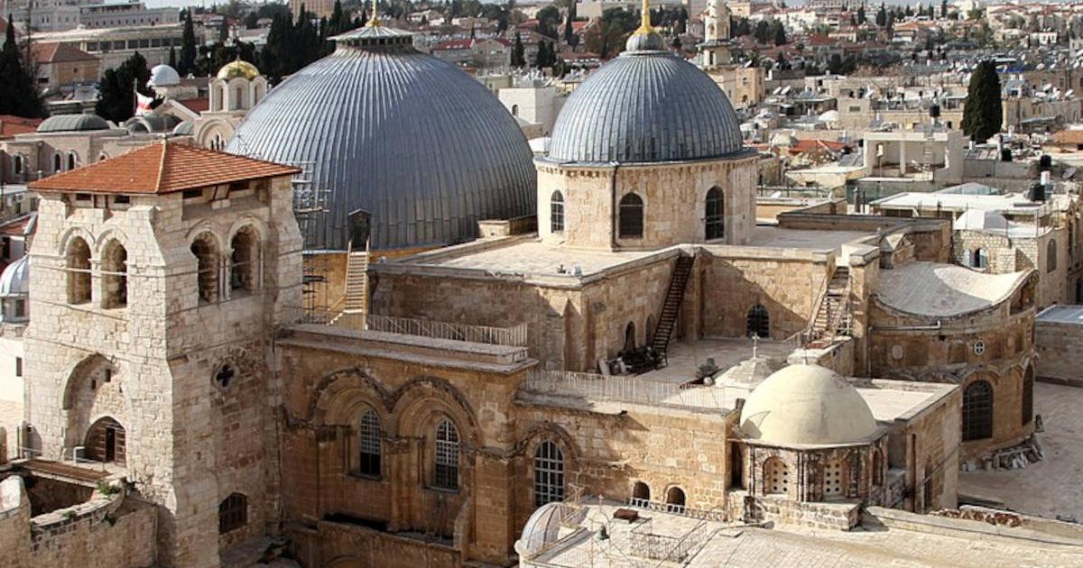  Church of the Holy Sepulchre in Jerusalem.