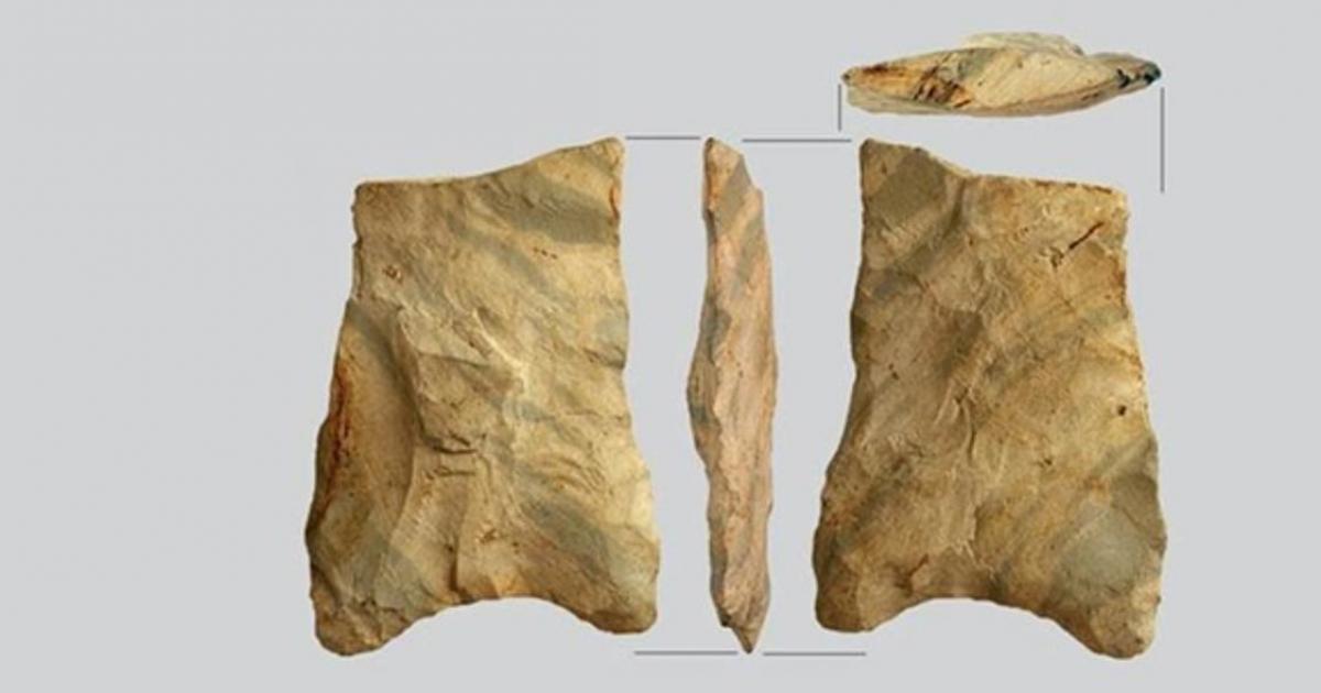 The stone tools found at Bear Creek include the upper two in the photo with rare concave bases.