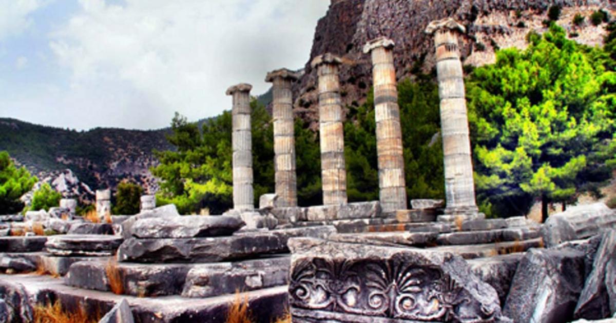 Temple of Athena in Priene. Source: Yilmaz Oevuenc / CC BY-SA 2.0