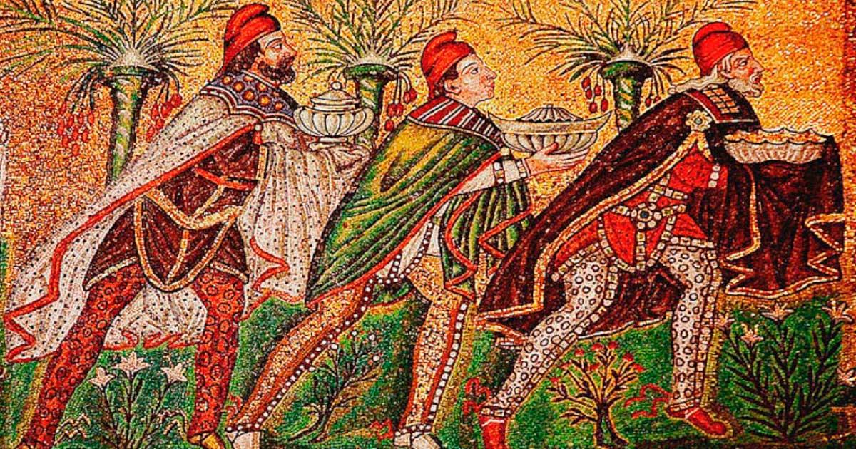 A Byzantine depiction of the Three Wise Men (526 AD) from the Basilica of Sant' Apollinare Nuovo in Ravenna, Italy. Source: Nina-no / CC BY-SA 2.5