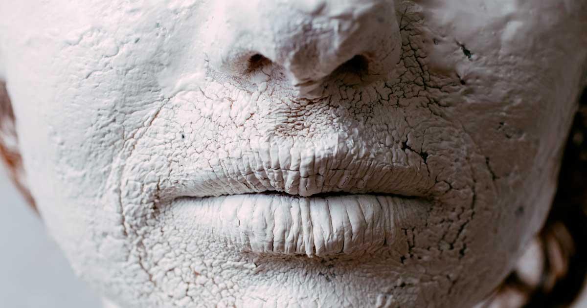 People have been dying to be beautiful for centuries, and toxic cosmetics are nothing new. Many makeup ingredients have proven painful, or even deadly, over the years. Source: KNV / Adobe Stock