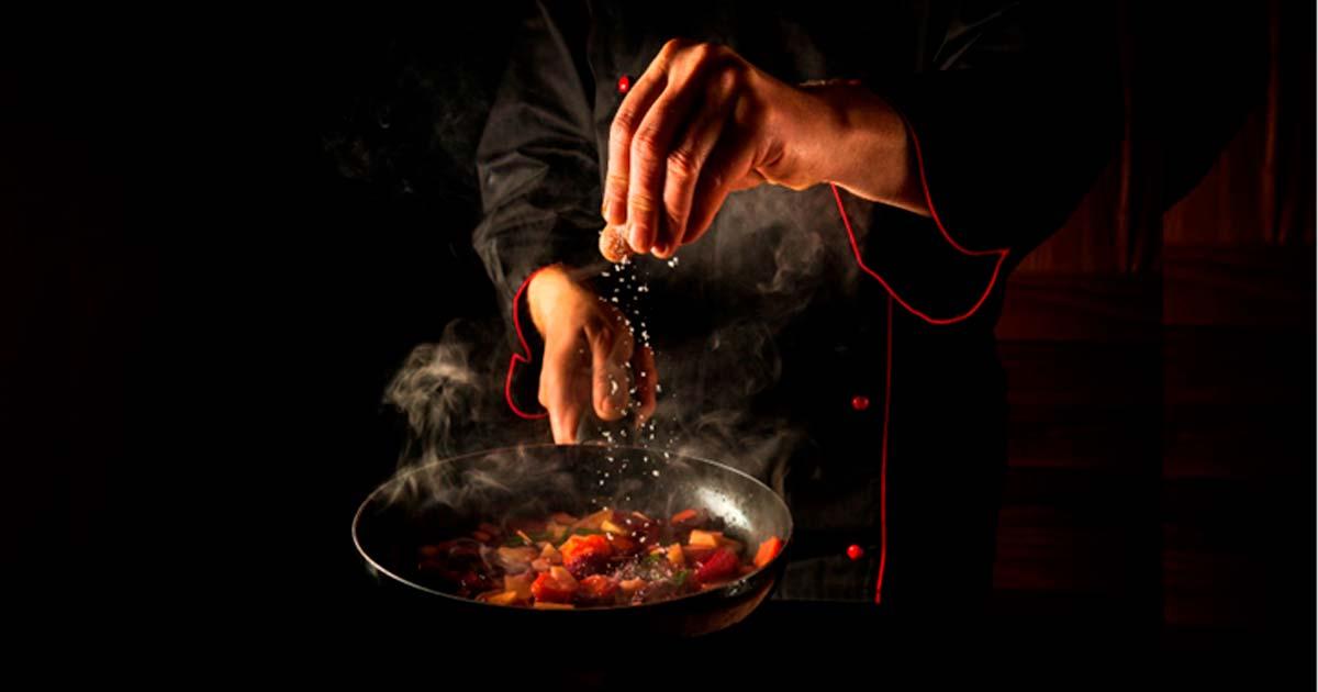 Traditional cooking. Source: Виталий Борковский / Adobe Stock