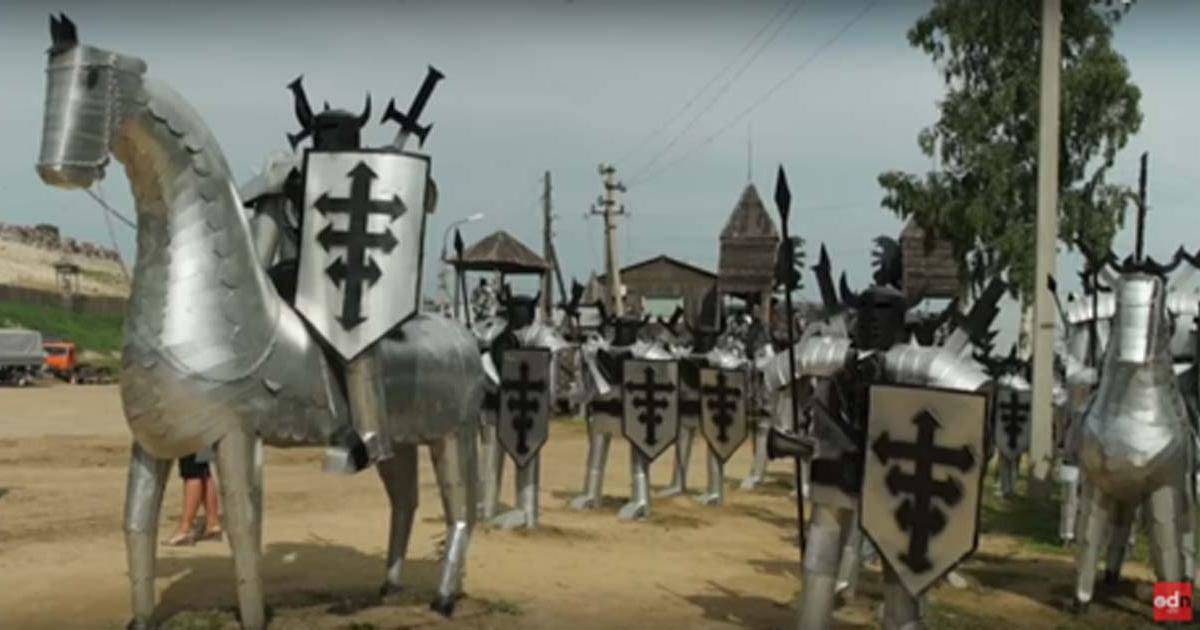 Siberian Trash Dump Becomes A Medieval Fortress