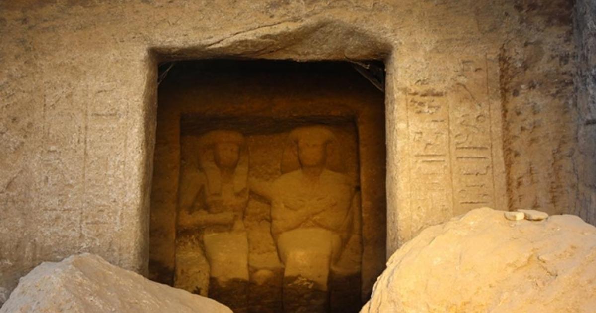 One of the two shrines with statues, this one showing a couple who are not identified by inscriptions at the site. 