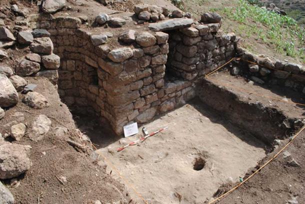 Part of 12th-century mosque, including mihrab, niche and floor. The mosque is similar in style to others found in East Africa, suggesting connections between Islamic communities in the region