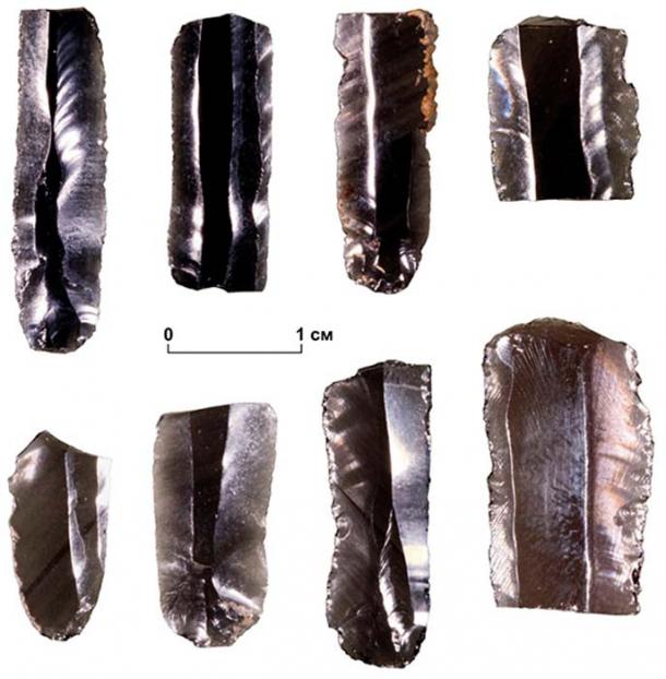 14 obsidian implements from the Zhokhov site were analysed to identify their provenance. Image: Elena Pavlova