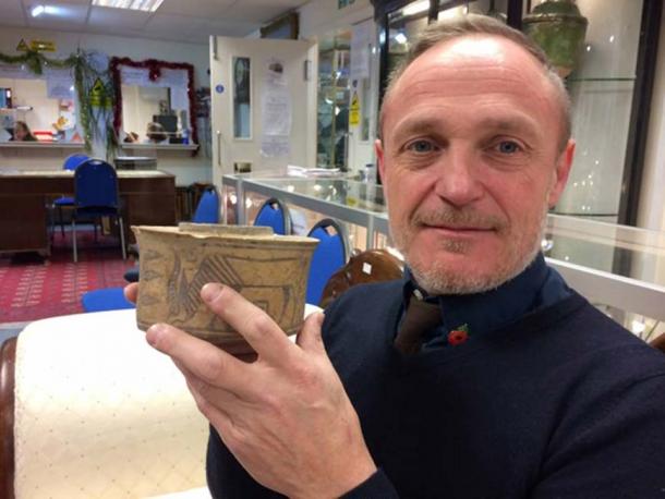 4,000-year-old ancient antiquity found at a car-boot sale, recently sold at auctioneers. (Hansons Auctioneers / Hansons)