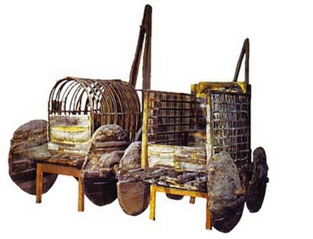 A 4000 year old wagon found at Lchashen Settlement (Armenian Heritage)