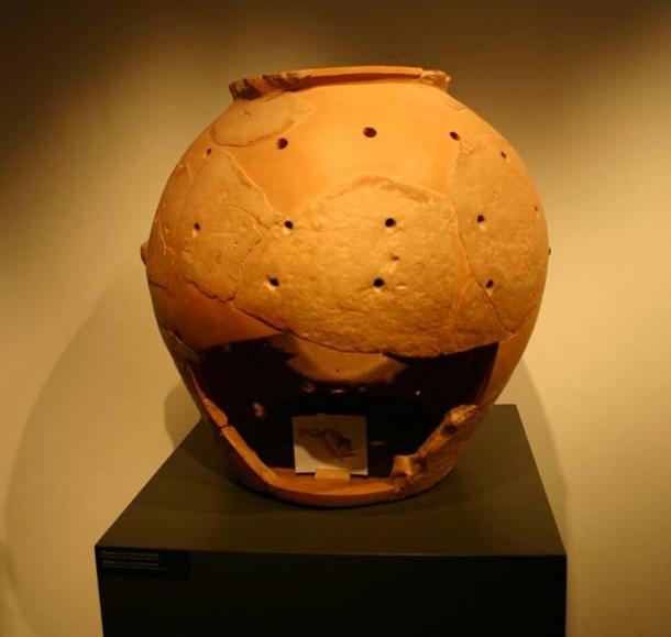 A glirarium exhibited at the National Archaeological Museum in Chiusi. (Marco Daniele / CC BY-SA 3.0)