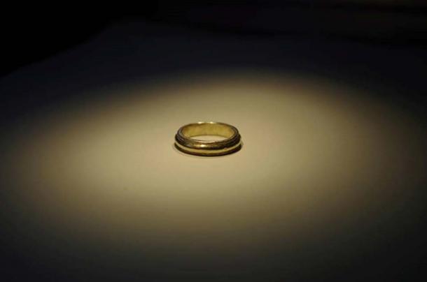 A gold ring previously found at Sandby Borg