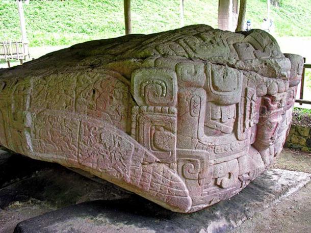 large boulder 4 m (12 feet) long and 2 m (6 feet) high sculpted entirely over its upper surface to represent a grotesque two-headed monster. It represents a Maya cosmological concept embodied in a bicephalic reptilian (crocodilian) monster. 