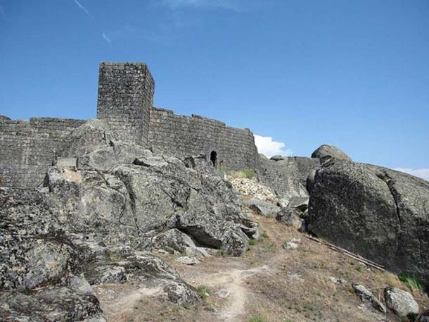 Above the village is a medieval castle/fortress that originated in the 12th century.