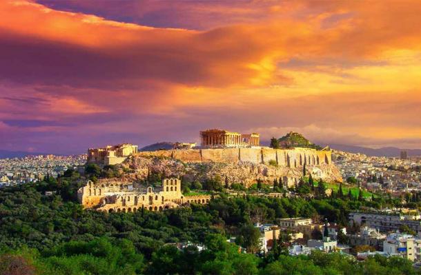 Acropolis with Parthenon, Athens, Greece (gatsi / Adobe Stock)