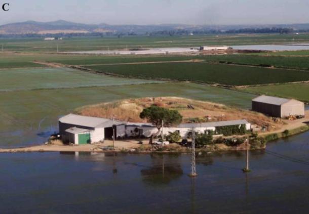 Aerial view of the Casas del Turuñuelo tumulus, 2017. (Proyecto Construyendo Tarteso/Scientific Reports)