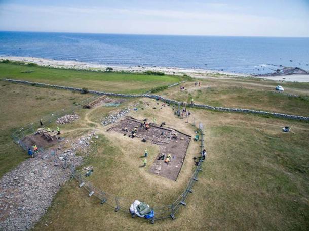 Aerial view of excavations at Sandby Borg.