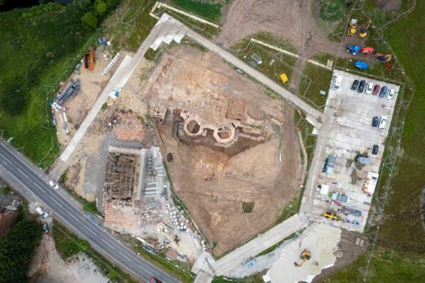 Aerial image of the HS2 excavation of Coleshill Manor and its medieval gatehouse in Warwickshire. (HS2)