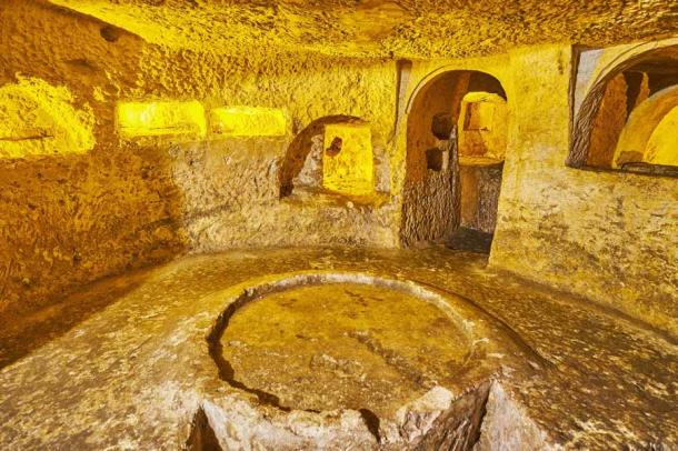 Agape table at the St. Cataldus Catacombs in Rabat, Malta. (efesenko / Adobe Stock)