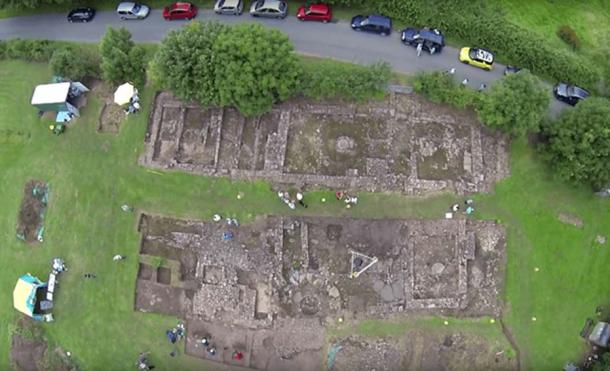 Alongside a road, under the ground a medieval manor lies waiting.