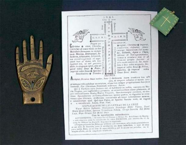 Amulets against the evil eye from de Basque Museum of History of Science and Medicine. (Museomed / CC BY SA 3.0)