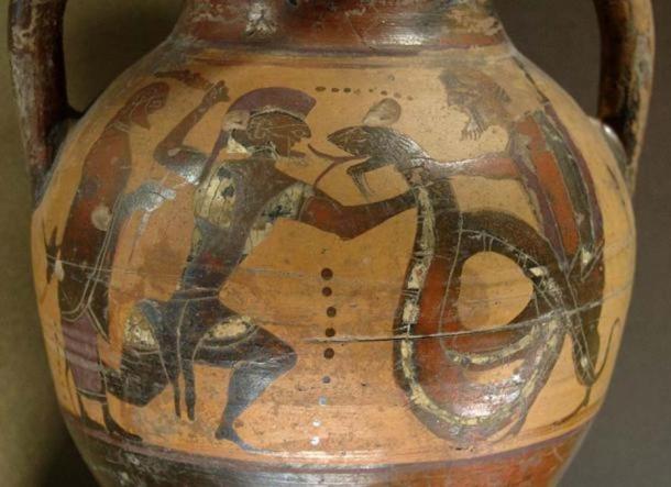 Ancient Greeks used snakes as weapons of war.