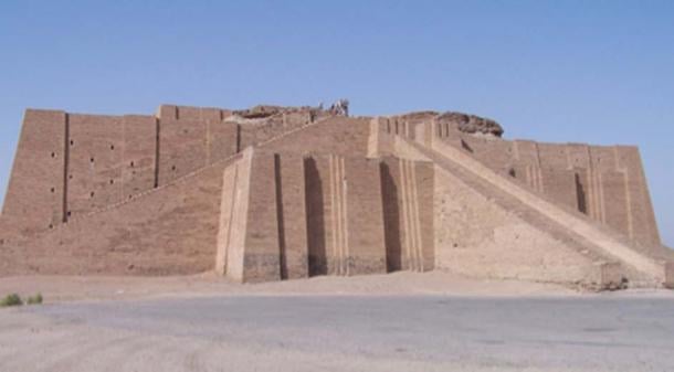 Ancient ziggurat designed to house the gods of Mesopotamia. (GDK / CC BY-SA 3.0)