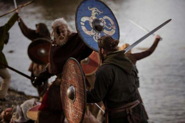 Another of King Herlaug’s bad alternatives: To be slaughtered by King Harald’s army of experienced Viking warriors. (Photo: From “Trace” Viking Movie by Markus Dalhslett)