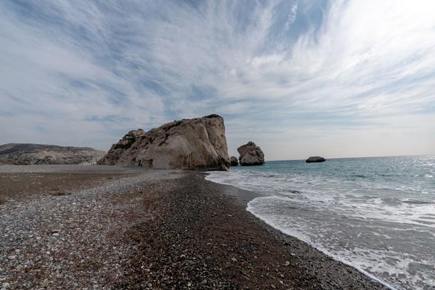 Another view of the shore line at Aphrodite Rock. (Ioannis Syrigos)