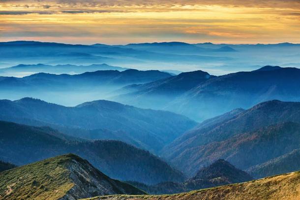 The Appalachian Mountains were formed by the merging of all continents into the supercontinent Pangea. (Pavlo Vakhrushev / Adobe Stock)