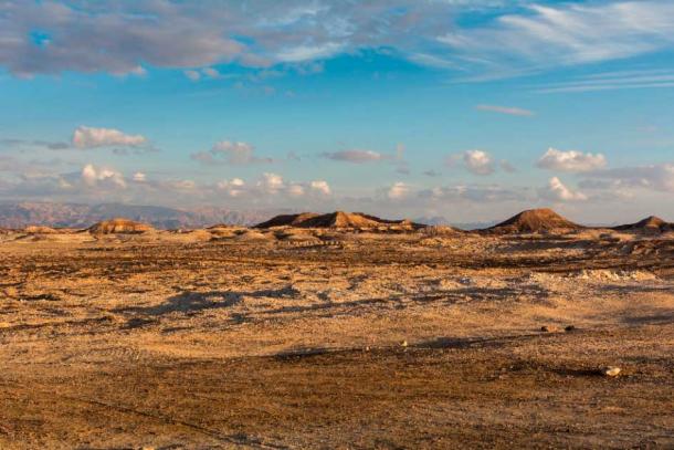 The Aravah desert region is one of the harshest climates on Earth. However, centuries ago, it may have been a heavily traveled trade route, an Israeli Silk Road. (Roman / Adobe Stock)