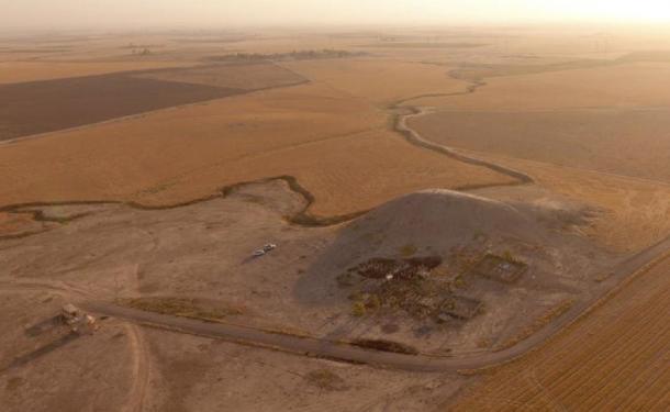 Archaeologists increasingly use technology to understand how sites fit into their environment and to document sites at risk. Here, a drone captured a tell (a mound indicating build-up of ancient settlements) in the Kurdistan Region of Iraq. Jason Ur, CC BY-ND / The Conversation