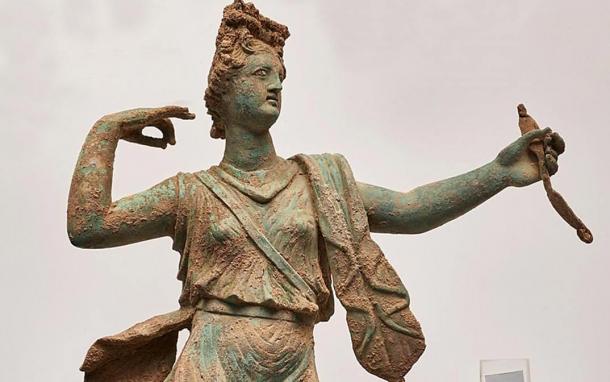 Detail of the front of the Artemis bronze sculpture. 