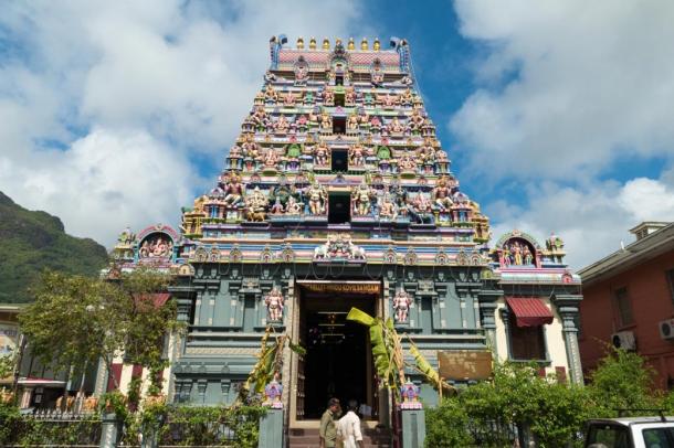 Arul Mihu Navasakthi Vinayagar Temple