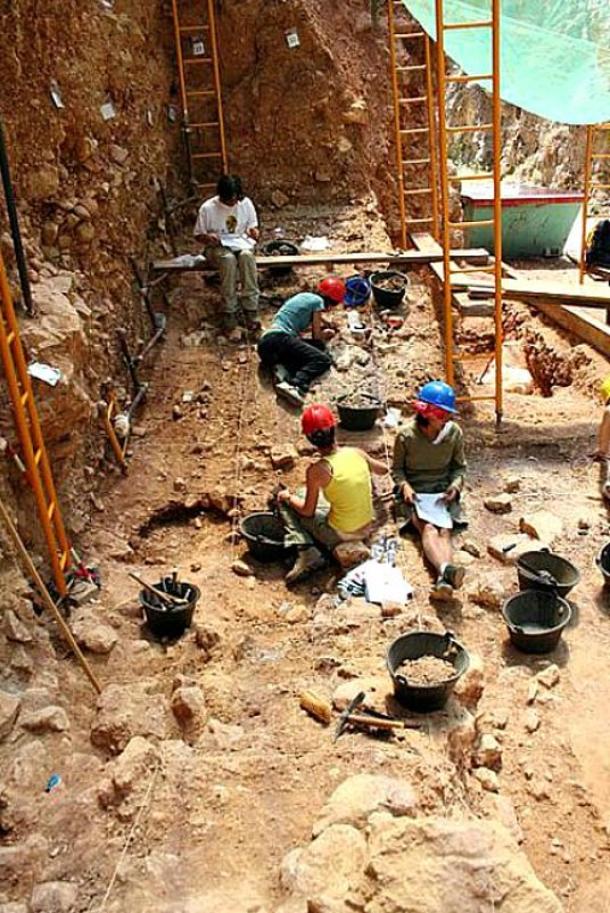 Members of the Atapuerca research team working on one of the sites. 