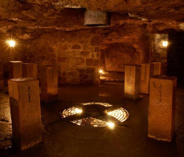 The Axis of the World Shrine in the Labyrinth of Buda Castle. (CC BY-SA 3.0)