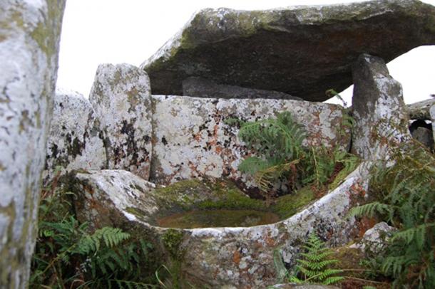 Stones at Baltinglass Hill.