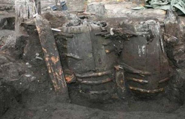 El sitio del Old Berwick Hospital también produjo los restos de un inodoro de barril. Así es como podrían haberse visto esos baños. Estos inodoros de barril fueron descubiertos en Dinamarca y datan del siglo XIV. (Museo de la ciudad de Odense)