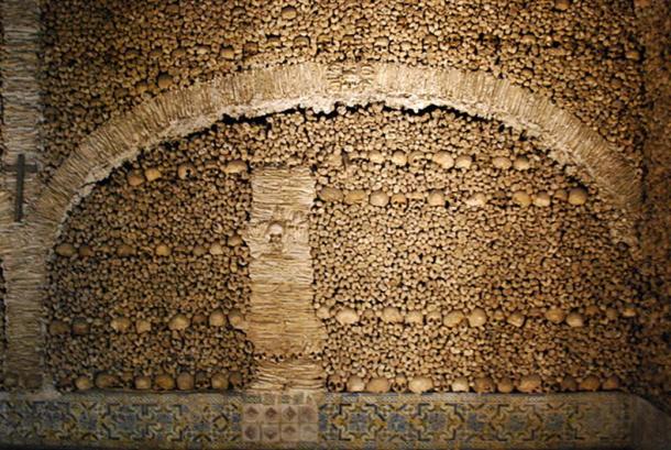 Bones and skulls were placed in different patterns by the monks 