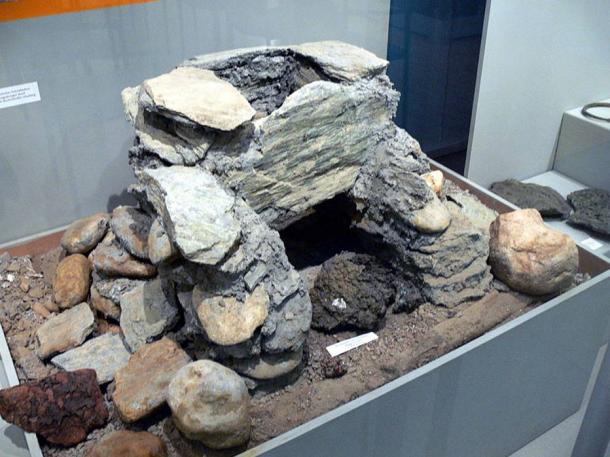 Reconstruction of a Bronze Age furnace, Salzburg.