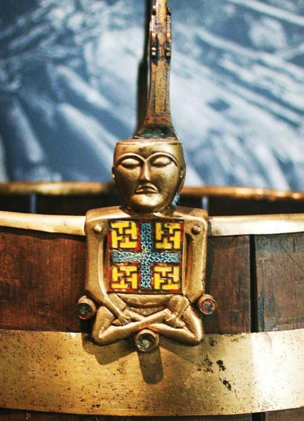 A curious artifact, the so-called 