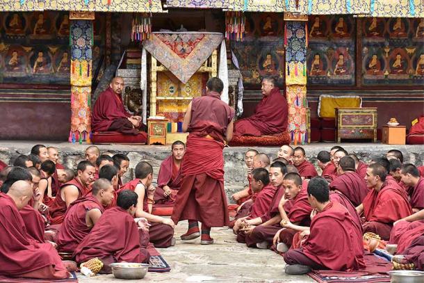 Buddhist monks at Tashilhunpo Monastery in Shigatse. (Prof. Mortel / CC BY 2.0)