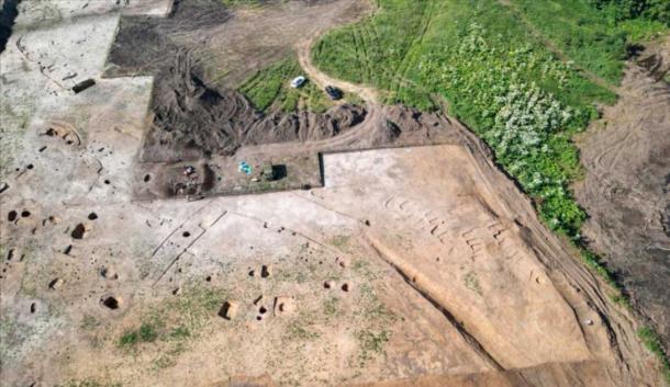 Burial ground of Chaadaevo settlement 5. (Institute of Archaeology of the Russian Academy of Sciences)