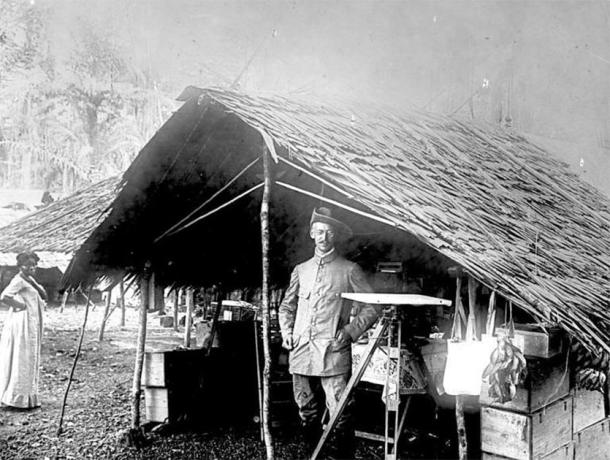German surveyor, Cameroon, 1884 (CC BY-SA 3.0)