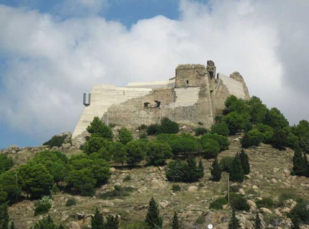 Castell de la Trinitat. 