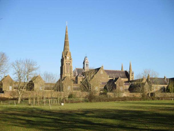 St. Hugh's Charterhouse, the only Carthusian charterhouse that remains in Britain of the ten once established there. (Antiquary / CC BY-SA 4.0)