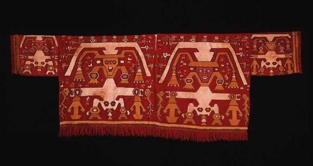 Chimú Tapestry Shirt, 1400–1540, Camelid fiber and cotton, Dumbarton Oaks Museum. (Public Domain)