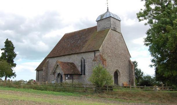 St Rumwold’s Church, Bonnington, Kent (Jules & Jenny / CC BY 2.0)